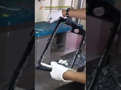 গরম স্ট্যাকিং প্লাস্টিক ওয়েল্ডিং প্রক্রিয়া সাইটে স্বয়ংচালিত প্লাস্টিক যন্ত্রাংশের সরবরাহকারী